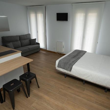 Apartamentos Puerta De Occidente Cornellana Kültér fotó