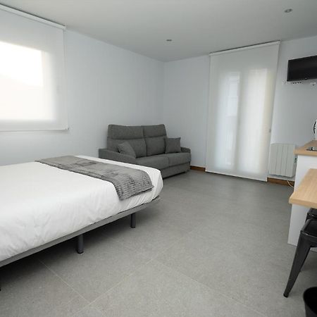 Apartamentos Puerta De Occidente Cornellana Kültér fotó