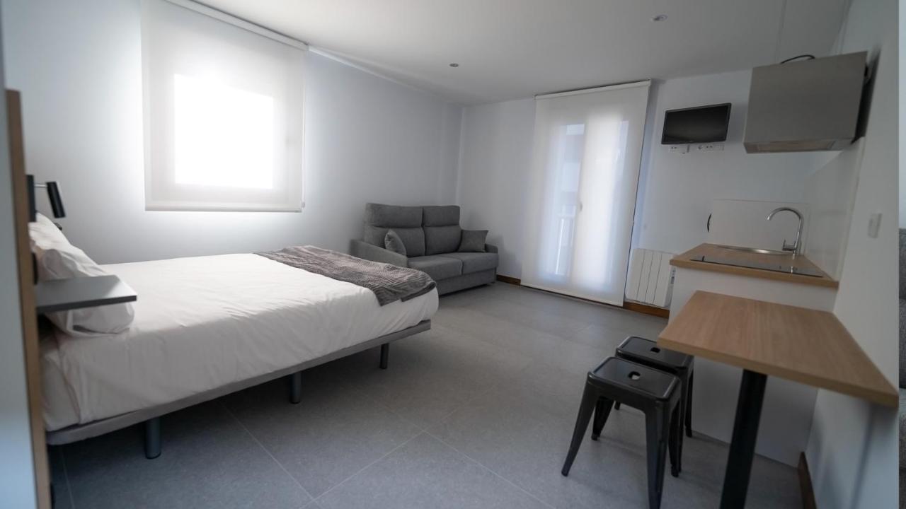 Apartamentos Puerta De Occidente Cornellana Kültér fotó