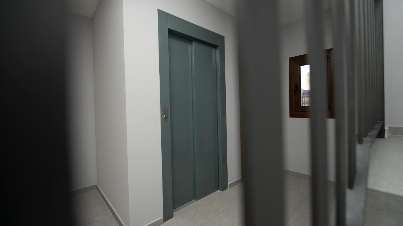 Apartamentos Puerta De Occidente Cornellana Kültér fotó