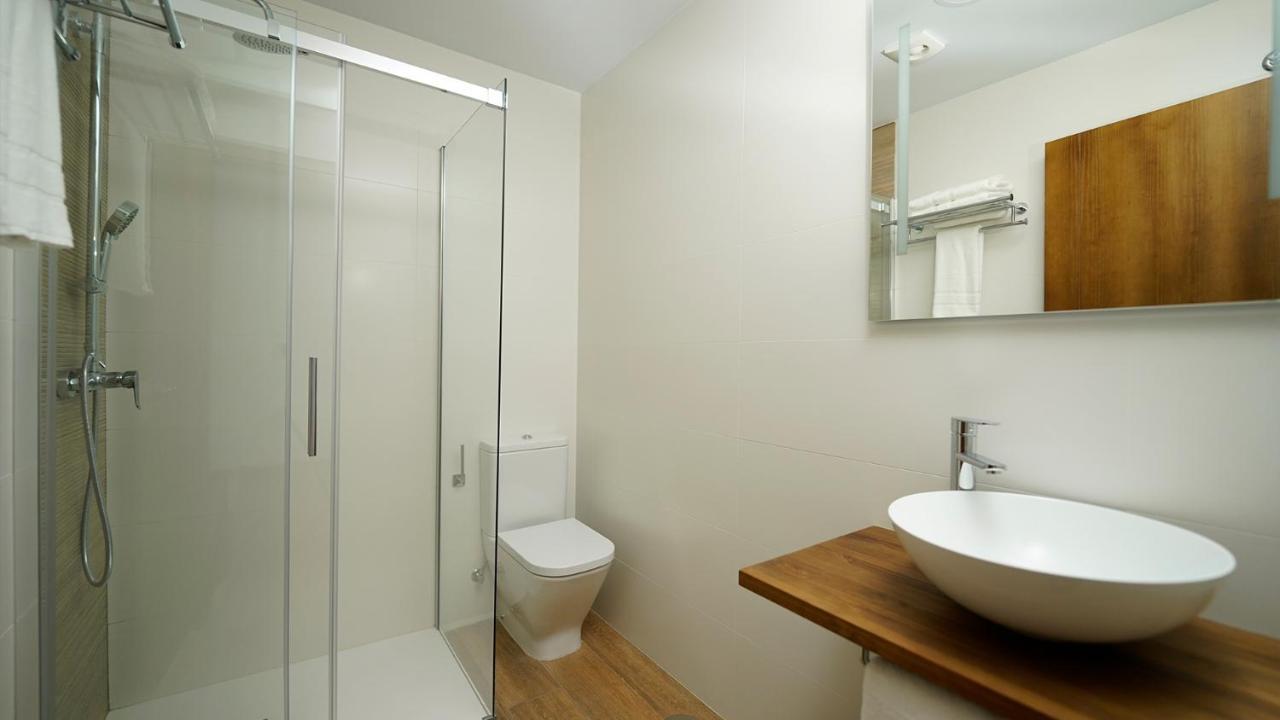 Apartamentos Puerta De Occidente Cornellana Kültér fotó