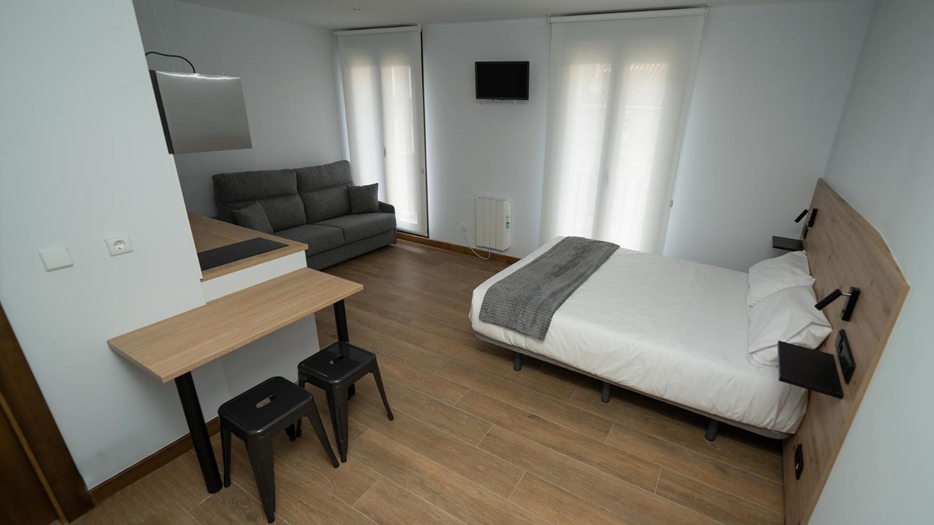 Apartamentos Puerta De Occidente Cornellana Kültér fotó